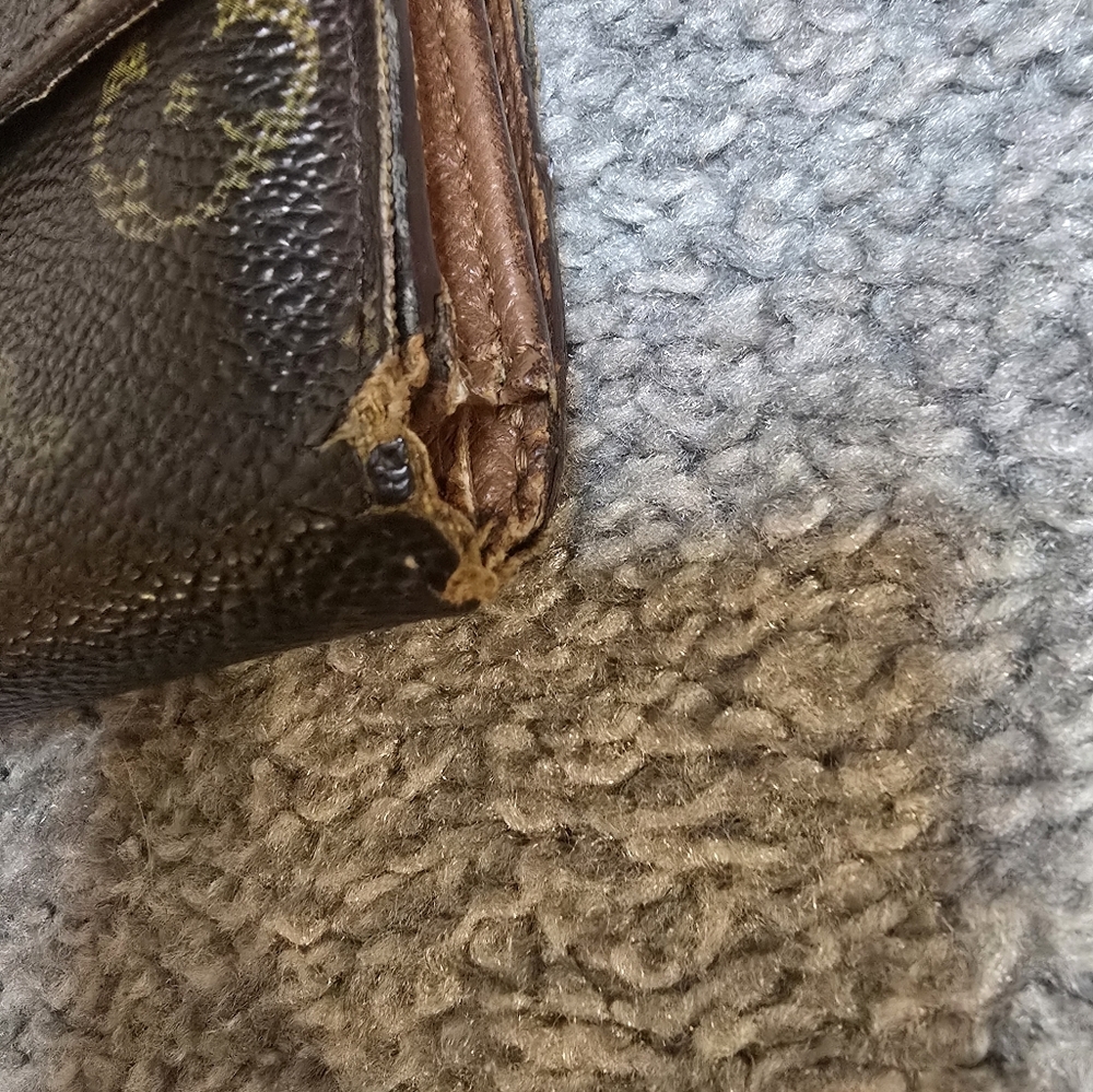 Authentic Vintage Louis Vuitton Wallet Leather Luxury - Picture 2 of 10